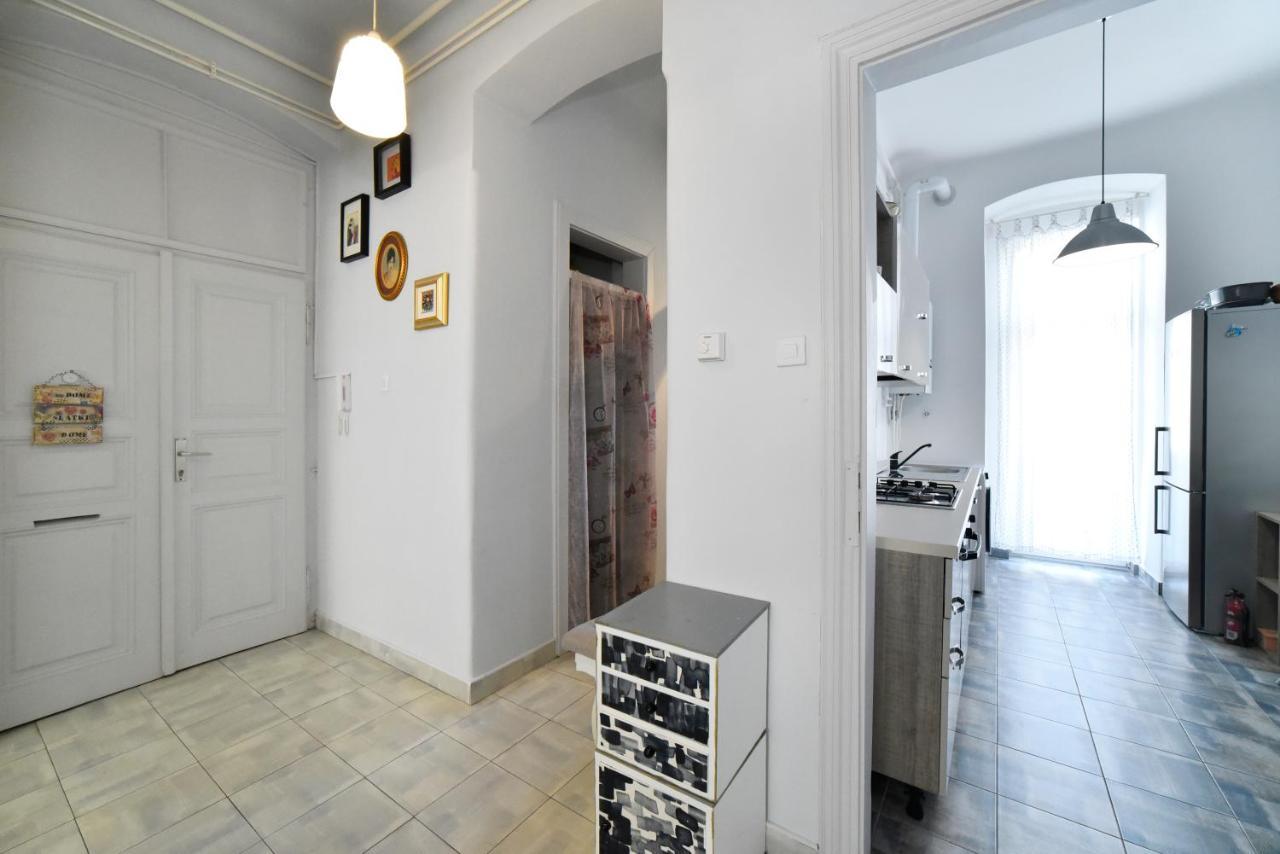 Апартаменти 1Br In Central Zagreb & Main Station, Free Parking Екстер'єр фото